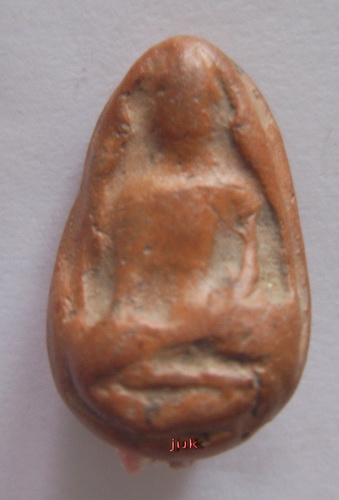 ใช่พระกรุกำแพงไหมครับ