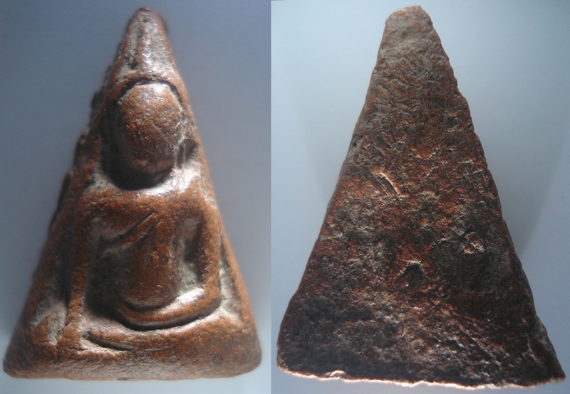 ฝากพระนางพญา 2 องค์ ครับ