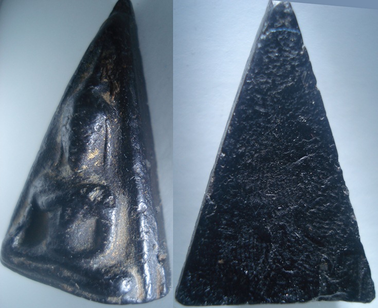 ฝากพระนางพญา 2 องค์ ครับ