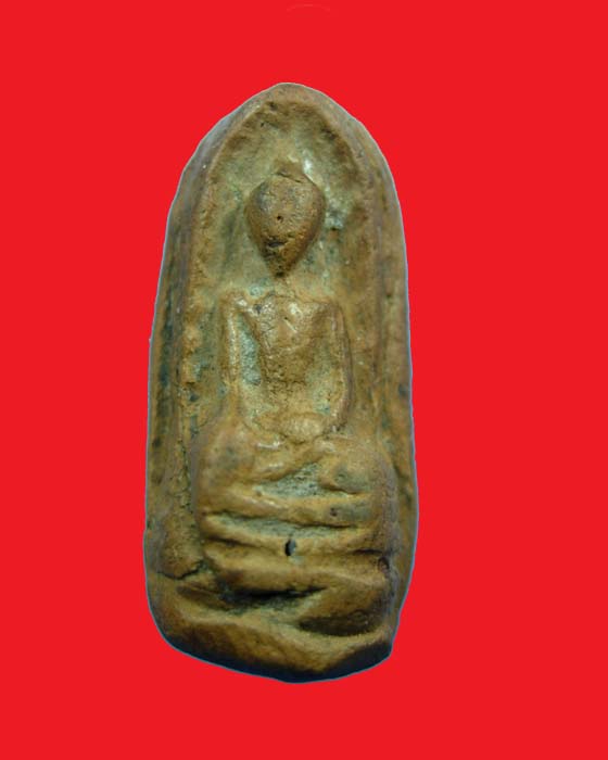 สอบถามผู้รู้ พระรอดใบมะขามกรุใหนครับ