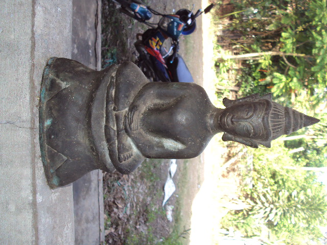 รบกวนวิจารย์พระคุณพ่อให้หน่อยครับ