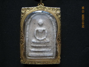 ขอรบกวนผู้รู้ให้คำแนะนำด้วยครับ