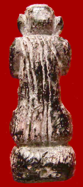 รบกวนผู้รู้ช่วยดูพระปิดตาไม้โพธิ์