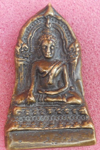 พระชินราชใบเสมาวัดสุทัศน์