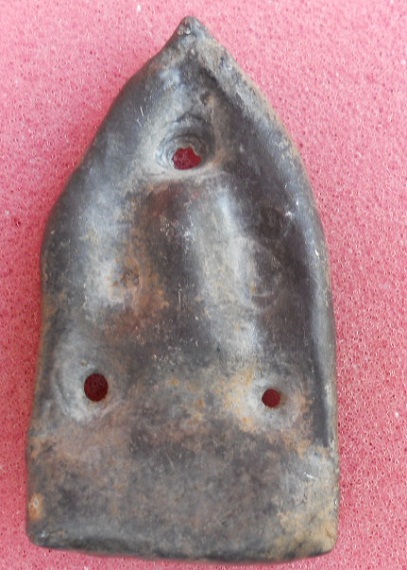 ขอถามท่านผู้รู้หน่อยครับพระอะไร