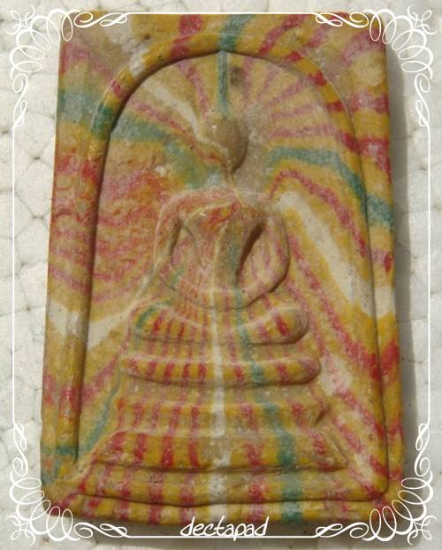 สมเด็จสายรุ้งวัดศีลขันล์ครับ