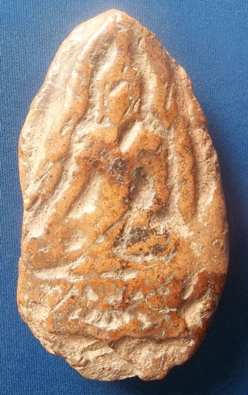 พระองค์ใหญ่ ไม่ทราบว่าเป็นพระอะไรครับ แท้ไหมครับ