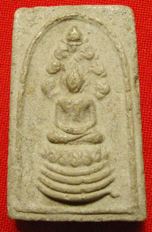 พระสมเด็จนาคปรก หลังยันต์แท้ใหมครับ ช่วยดูให้หน่อยครับ