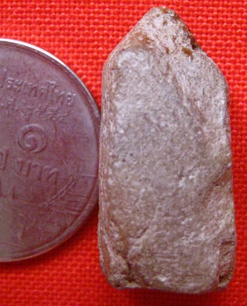 พระแผงตัดองค์นี้แท้ใหมครับ ของสุโขทัยใช่ใหม่ครับ ราคาเท่าใหร่ครับ