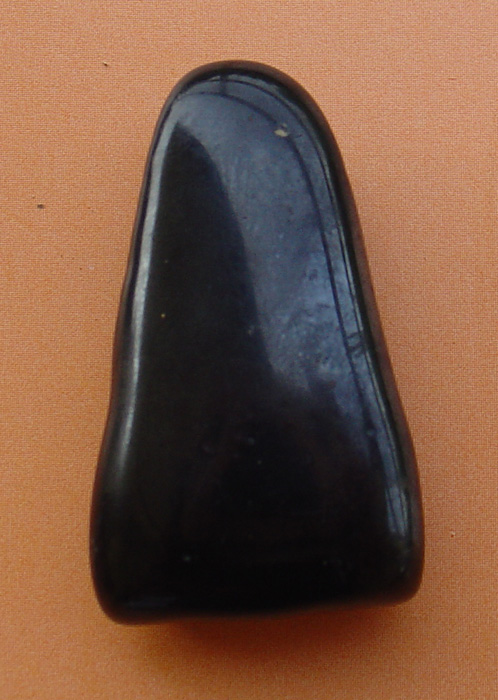 พระรูปเหมือนเนื้อเมฆพัตร ท่านใดทราบช่วยตอบทีครับ