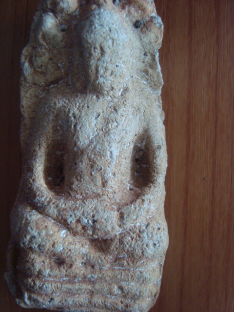 นาคปรกเนื้อดิน