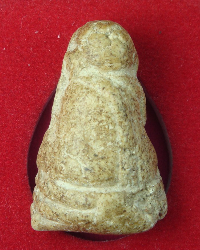 พระพิมพ์พนมมือ เนื้อผง 