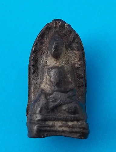 อยากทราบกรุมากครับ