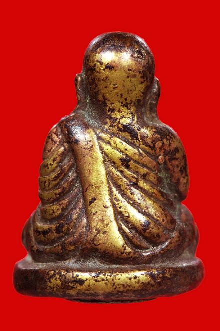 หลวงพ่อเงินพิมพ์นิยม ลุ้นสุดโก่งอีกองค์ พอมีแวว ผ่านไหมครับ