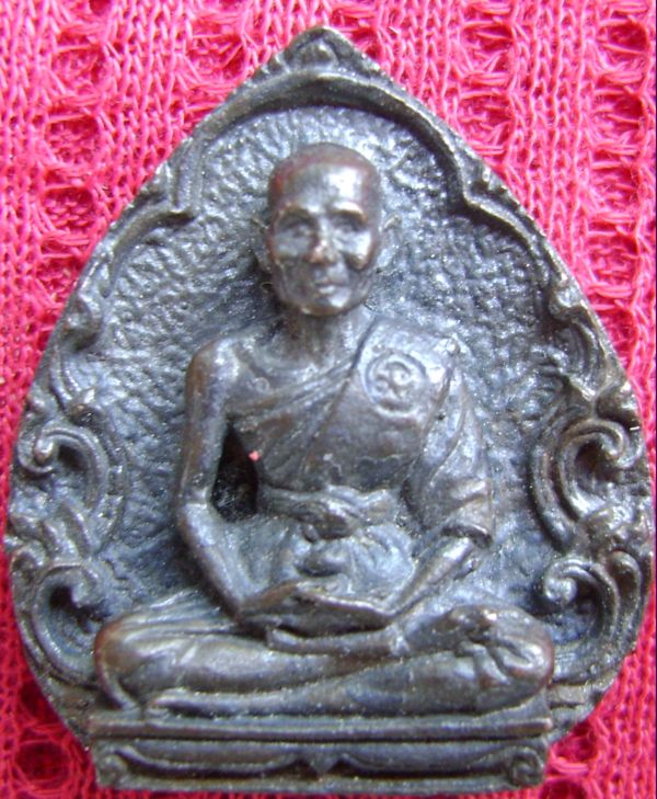 รูปหล่อใบโพธิ์หลังสิงห์หลวงพ่อพรหม วัดขนอนเหนือ