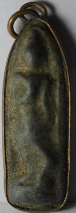 สอบถามครับว่าองค์นี้คือพระอะไรกรุไหนแท้หรือเปล่าครับขอบคุณครับ