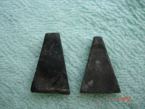 ใช่พระผงสุพรรณหรือเปล่า ผู้รู้ช่วยดูหน่อย