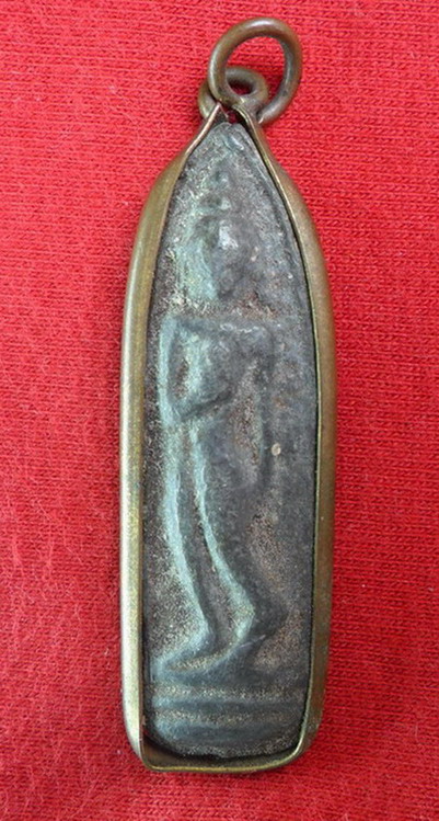 ลีลาสองหน้าเนื้อชิน