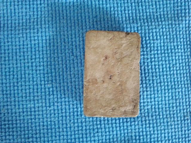 สอบถามพระสมเด็จว่าเเท้หรือเก้ครับ