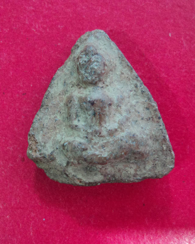 พระไม่ทราบที่มา