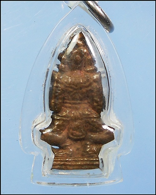 สอบถามผู้รู้ช่วยดูท้าวเวสสุวรรณ ว่าแท้หรือเก๊ ครับ