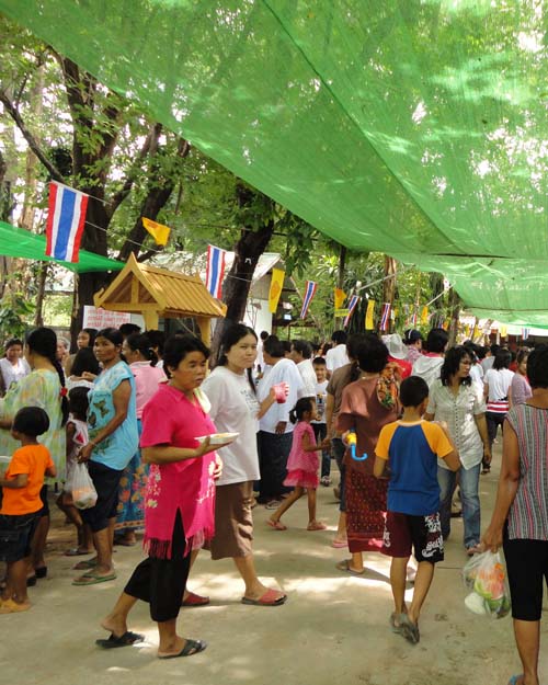 พิธีวางศิลาฤกษ์ สิมกลางน้ำ(โบสถ์)หลวงพ่อ กิตติศักดิ์ วัดบบ้านหนองหลุบเป็นประธาน