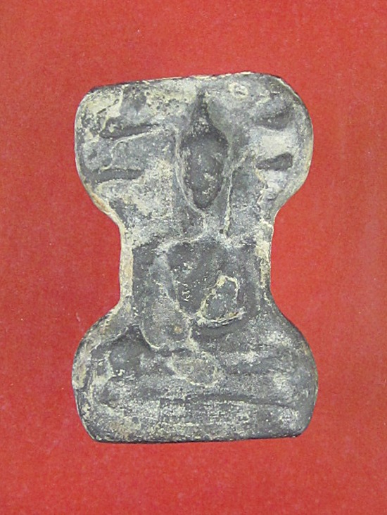 พระมเหศวร เนื้อชินครับ