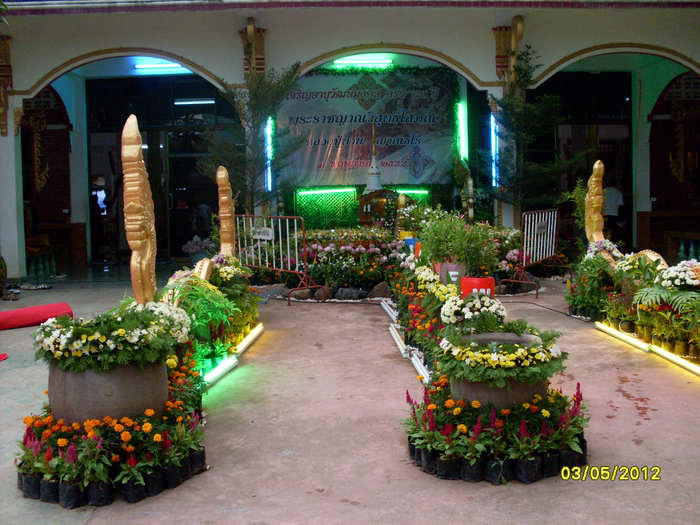 _/\_.........กลับจาก " ทัวร์บุญกับหลวงปู่วิไลย์ " นำบุญมาฝากทุกท่านครับ........._/\_