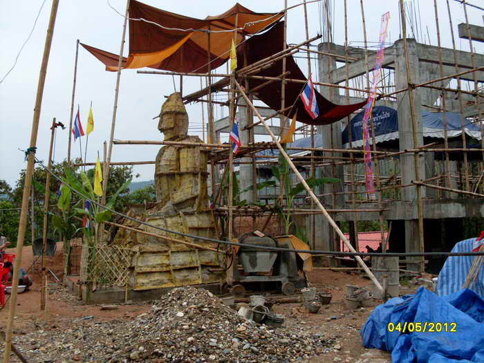 _/\_.........กลับจาก " ทัวร์บุญกับหลวงปู่วิไลย์ " ครับ ภาค 2 หล่อพระฉบับวัดป่า........._/\_