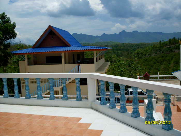 _/\_.........กลับจาก " ทัวร์บุญกับหลวงปู่วิไลย์ " ครับ ภาค 3 หลวงปู่ได้พักธาตุขันธ์........._/\_