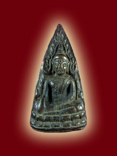 [Auto] บึงของหลง - พระพุทธเนื้อโลหะ ไม่ทราบสถานที่สร้างและไม่ทราบที่มาค่ะ?