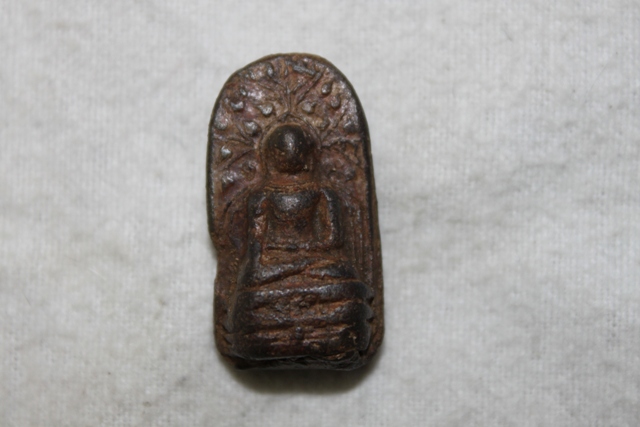 สอบถามพระ แท้หรือเก้ครับ