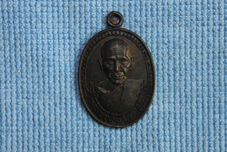 พระเเท้หรือเก้ครับ