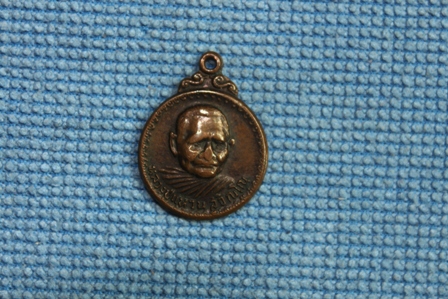 พระเเท้หรือเก้ครับ