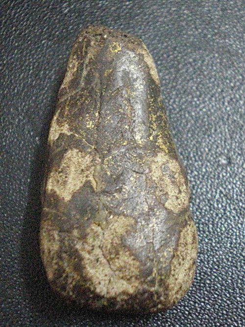 พระเนื้อว่านเก่ามากๆๆๆๆ ปิดทอง ไม่ทราบที่