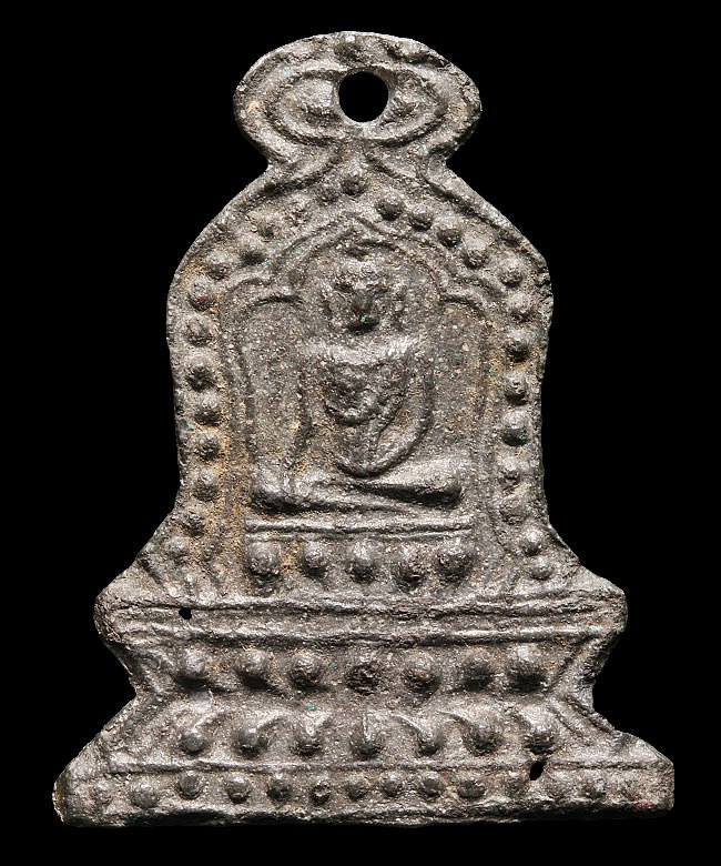 รบกวนสอบถามพระกรุเนื้อชินครับ ไม่ทราบจริงๆครับพี่ขอบคุณครับ