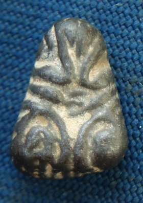 [Auto] chitsanupong - พระปิดตาเนื้อชินตะกั่วเก่าหลังจารย์ มีจารด้านหลังไม่ทราบที่