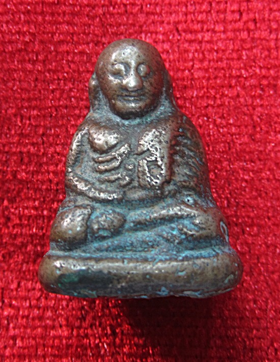 หลวงพ่อเงิน วัดบางคลาน ของปีไหนครับ