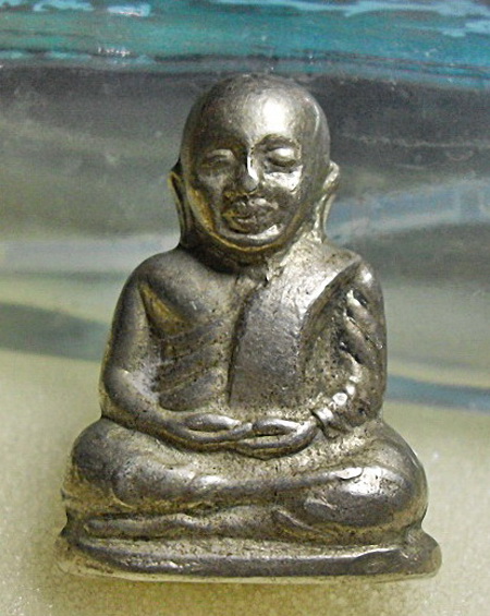 ลพ.เงิน 15 อัลปาก้า แท้หรือไม่ รบกวนชี้แนะครับ