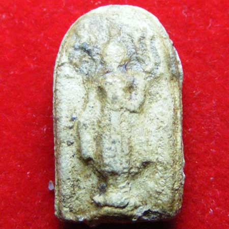 องค์นี้ใช่ปิลันทร์ขาวหรือไม่ครับ