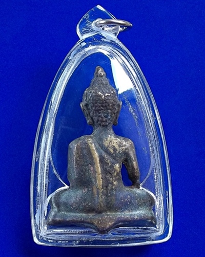 แบบนี้เข้าเรียกว่าพระอะไรครับ