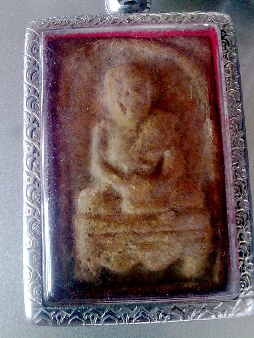 เรียนท่านผู้รู้และเชี่ยวชาญ  ช่วยแนะนำที