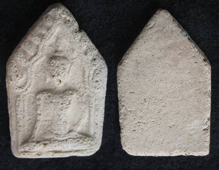 ช่วยกรุณาตรวจสอบพระขุนแผนครับ