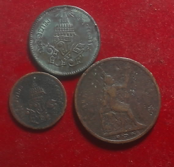 แท้หรือเปล่าครับเหรียญทองแดง ตรา จปร.อัฐ 8 อันเฟื้อง ร.5 ปี1236 และปี1244 เหรียญช่อฟ้า