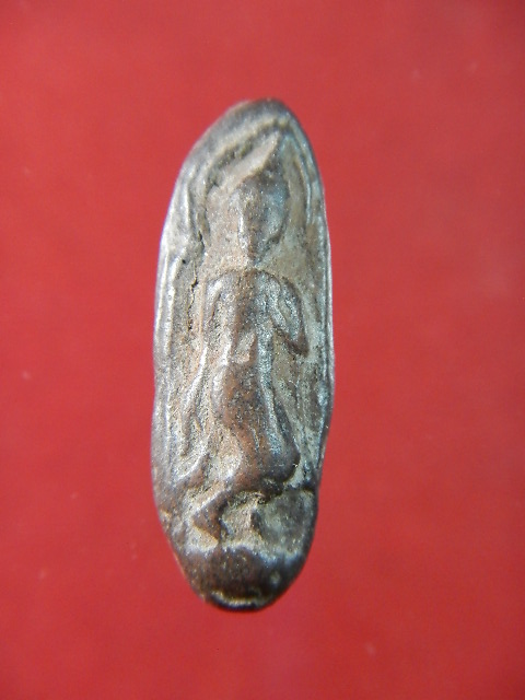 สอบถามพระลีลาเม็ดขนุนพิมพ์เล็กคับ แท้มั๊ยคับ