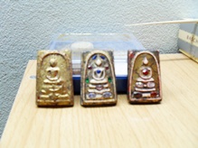 พระสมเด็จ  มากมายหลายชนิดช่วยดูด้วยครับ เข้ามาดูกันก่อนนะ