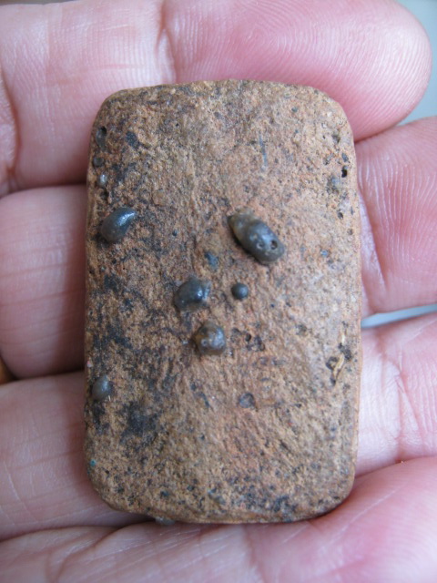 พระกรุนาดูนนั่งเมือง