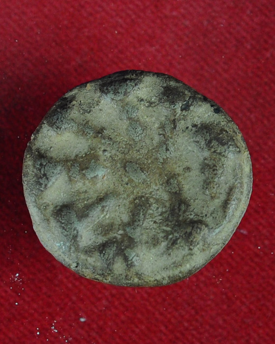 พระงบน้ำอ้อย เนื้อดิน กรุไหนคับ 