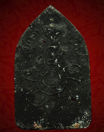  ขุนแผนครุบาจันต๊ะรุ่นสองสีดำสวย ๆ