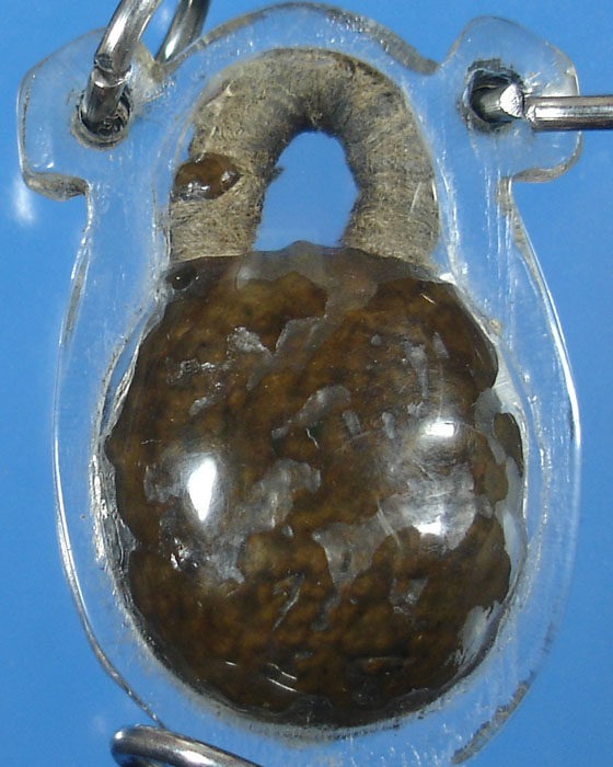 รบกวนสายอาจารย์เครื่องรางพิจารณา  หมากทุย!!!!!!!